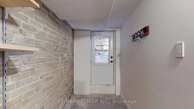 Additional image 34 of 147 Winchester St