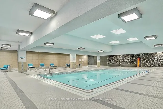 Additional image 33 of 45 Carlton St Unit 1209