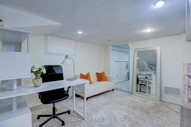 Additional image 25 of 5 Bellefontaine St