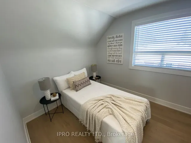 Additional image 22 of 289 Elmwood Cres