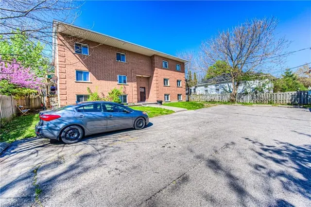 Additional image 2 of 75 South Dr