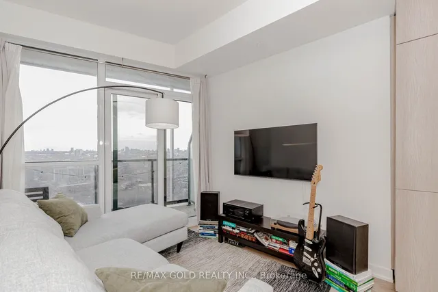 Additional image 4 of 50 Ordnance St Unit 2506