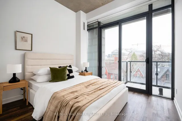 Additional image 21 of 8 Dovercourt Rd Unit 317