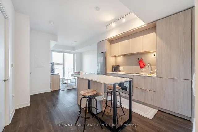 Additional image 10 of 130 River St Unit 501