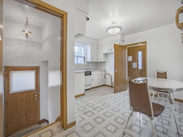 Additional image 11 of 146 Benjamin Blvd