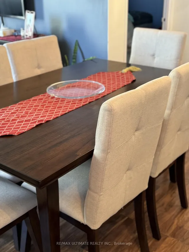 Additional image 12 of 3559 Eglinton Ave Unit 1210