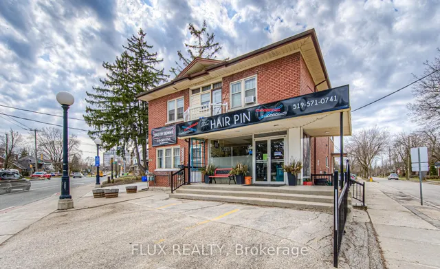 Additional image 4 of 744 Queen St