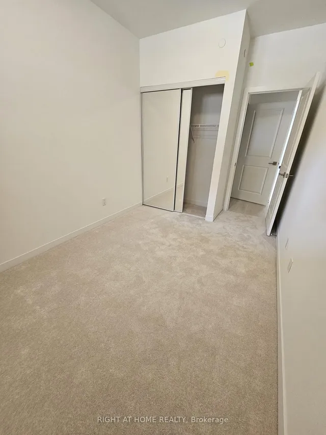 Additional image 13 of 4017 Hickory Dr Unit 5