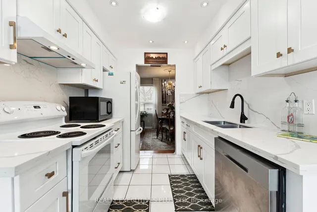 Additional image 7 of 60 Pluto Dr