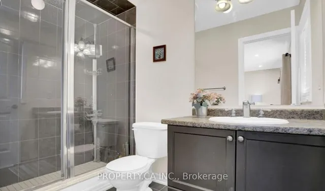 Additional image 25 of 17 Aird Crt