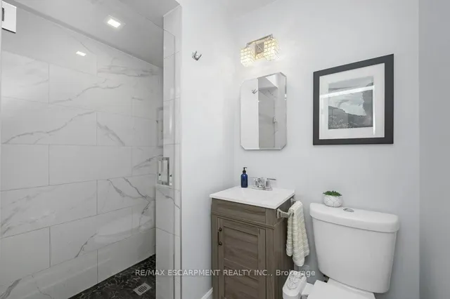 Additional image 31 of 1282 Lakeview Dr