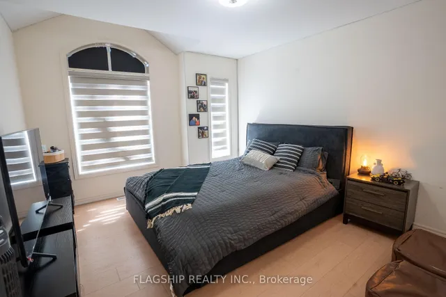 Additional image 24 of 32 Nightjar Dr