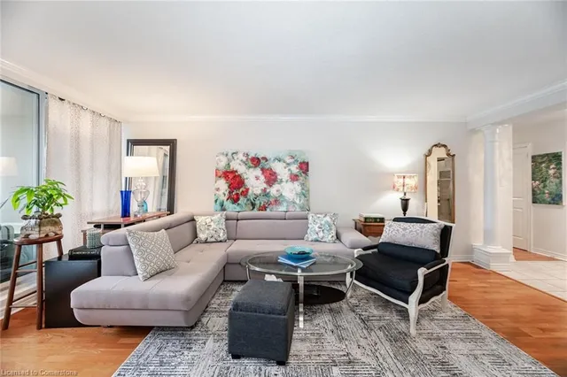 Additional image 15 of 627 The West Mall Unit 508