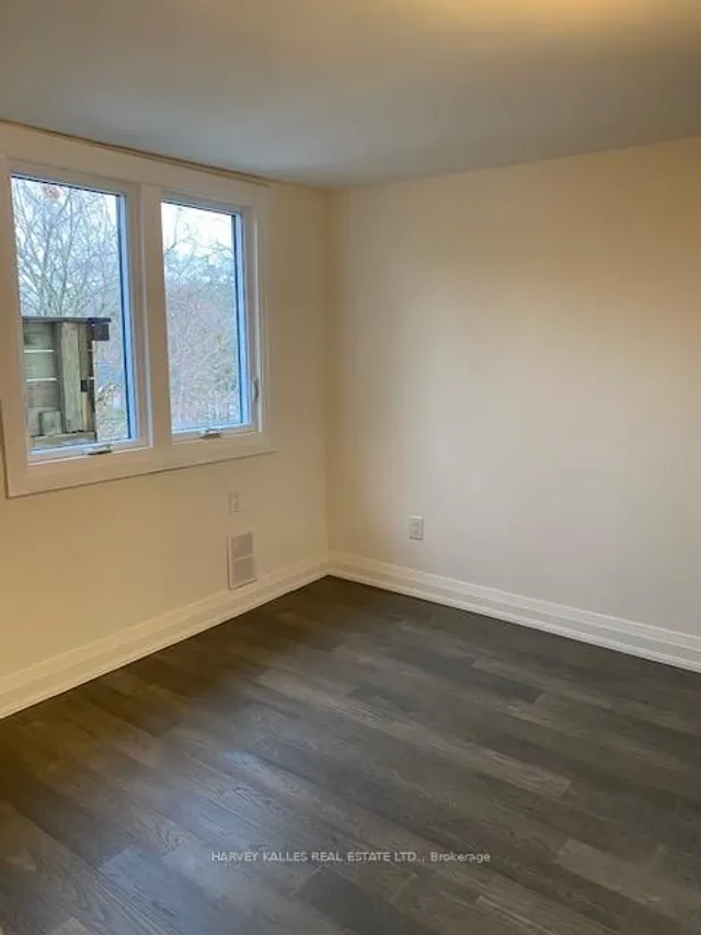 Additional image 34 of 429 Sumach St