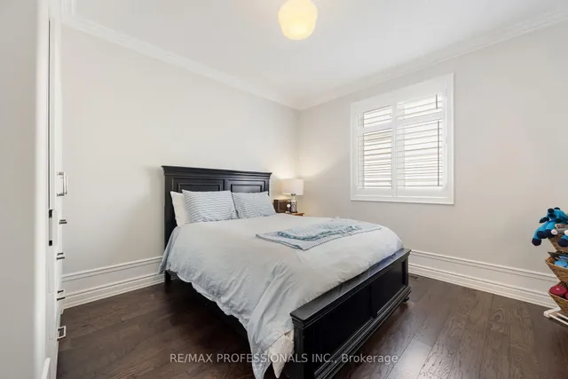 Additional image 29 of 401 Coombs Crt