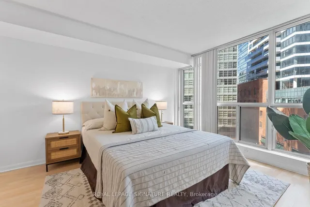 Additional image 19 of 24 Wellesley St Unit 610