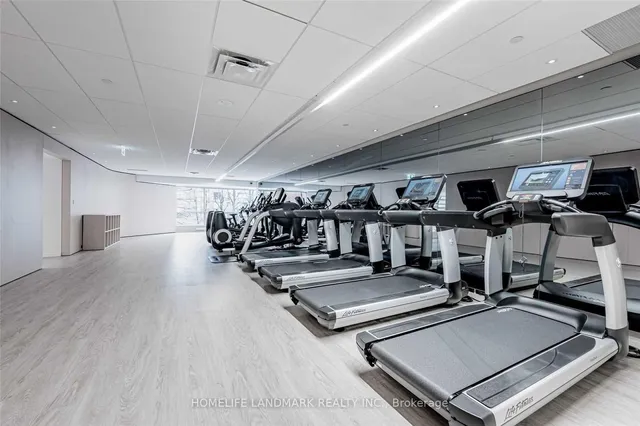 Additional image 4 of 1001 Bay St Unit 1019