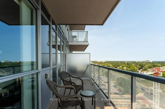 Additional image 20 of 2087 Fairview St Unit 1304