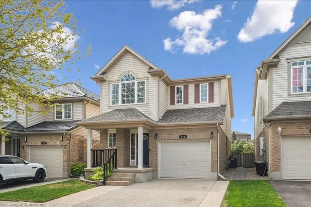 Additional image 23 of 519 Commonwealth Cres