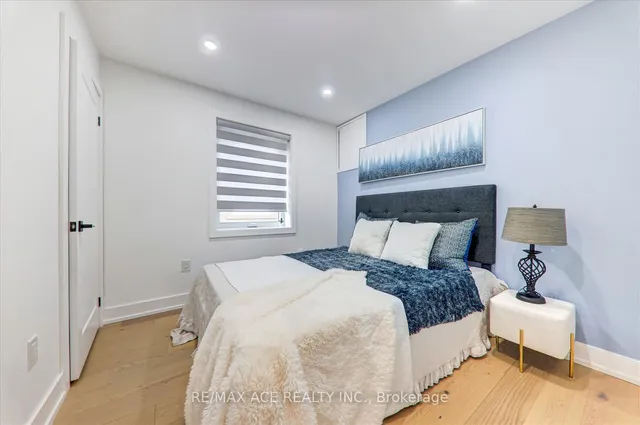 Additional image 17 of 35 Darlingside Dr