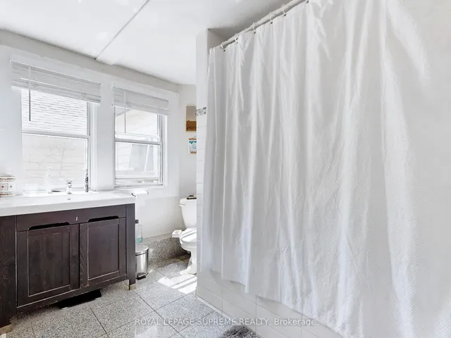 Additional image 14 of 370 Jones Ave