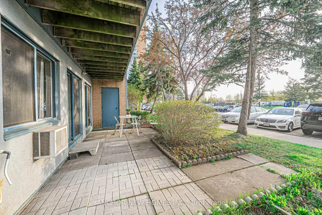 Additional image 34 of 65 Trailwood Dr Unit 213