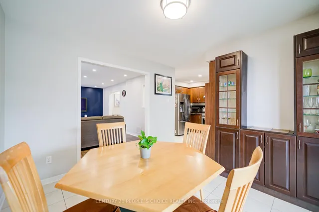 Additional image 17 of 157 Cinrickbar Dr