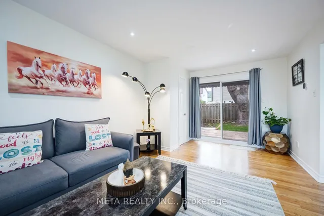 Additional image 3 of 24 Horseshoe Crt