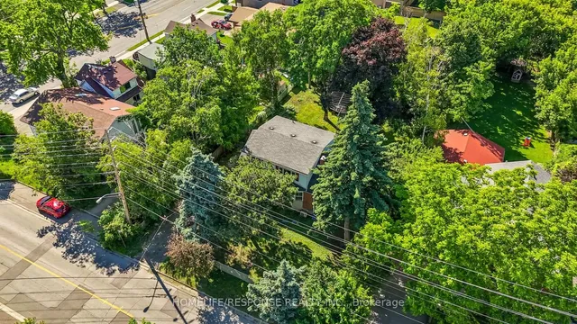 Additional image 3 of 211 Bering Ave