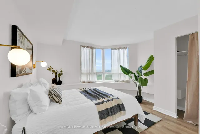 Additional image 11 of 41 Markbrook Lane Unit 1402