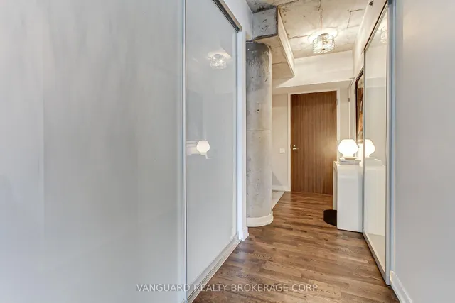 Additional image 12 of 560 King St Unit 516