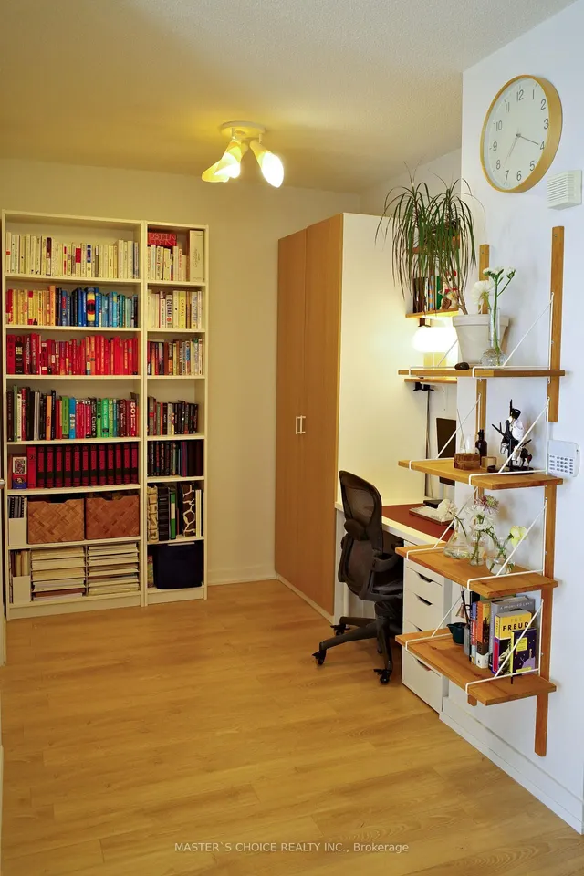 Additional image 9 of 21 Iceboat Terr Unit 3110