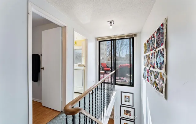 Additional image 18 of 74 Dutch Myrtle Way