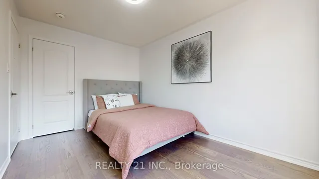 Additional image 5 of 42 Heron Park Pl Pl