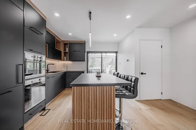 Additional image 11 of 10 Juliana Crt