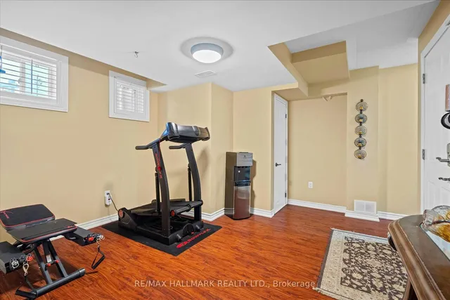 Additional image 40 of 3358C Kingston Rd