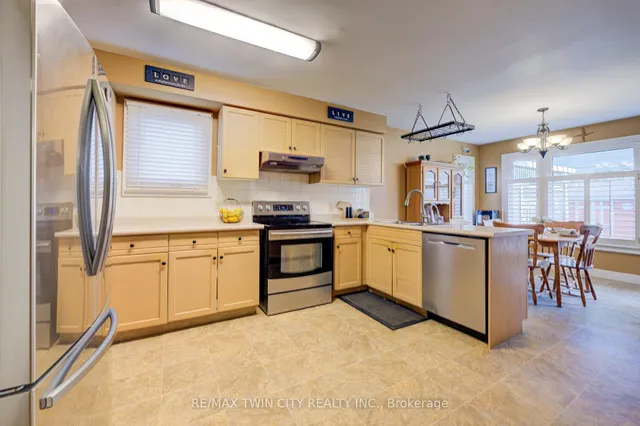 Additional image 13 of 25 Lynnvalley Cres