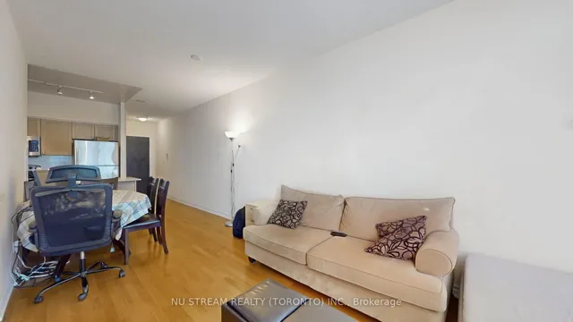 Additional image 10 of 761 Bay St Unit 3101