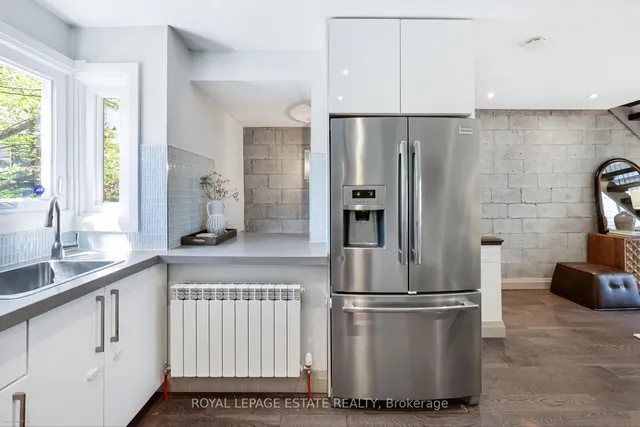 Additional image 5 of 243 Ontario St