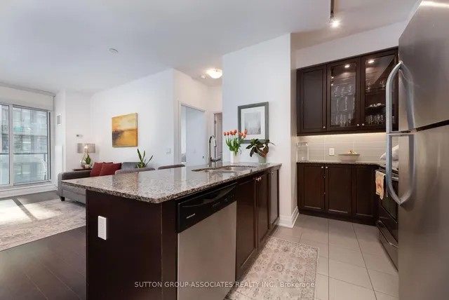 Additional image 4 of 530 St Clair Ave Unit 1405