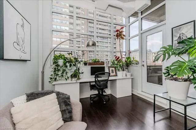 Additional image 16 of 112 Benton St Unit 317