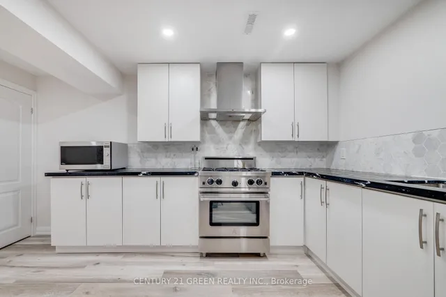 Additional image 42 of 1436 Connaught Terr