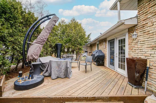 Additional image 35 of 2207 Elmhurst Ave