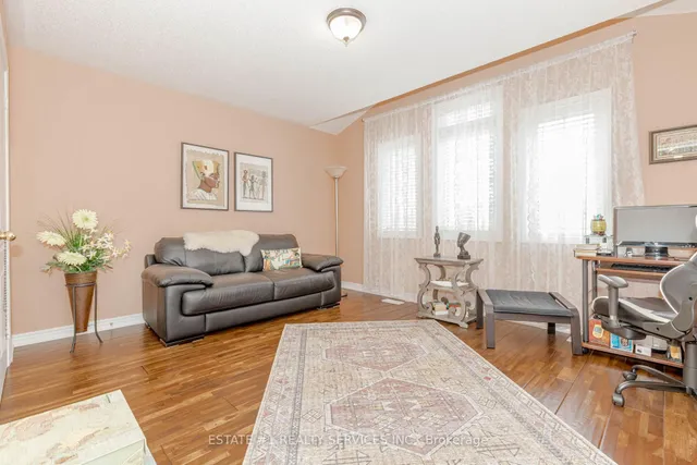 Additional image 36 of 50 Young Dr