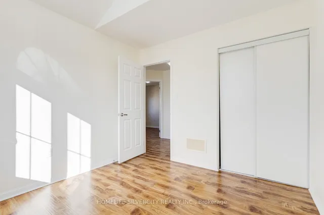 Additional image 24 of 121 Buick Blvd