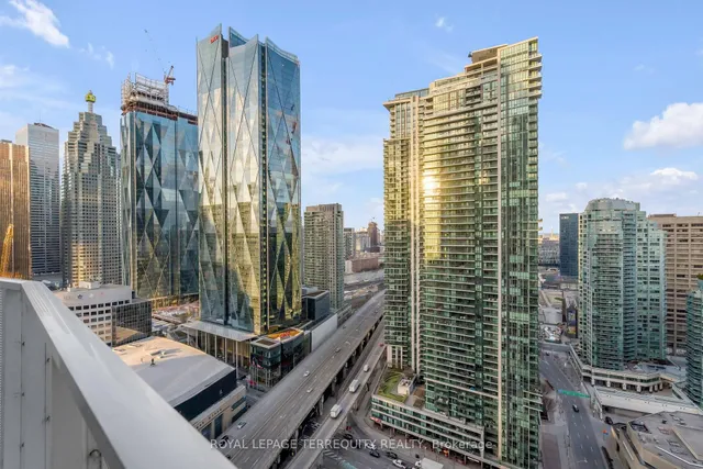 Additional image 3 of 88 Harbour St Unit 3006