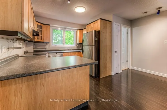 Additional image 17 of 28 Mansion St Unit 6