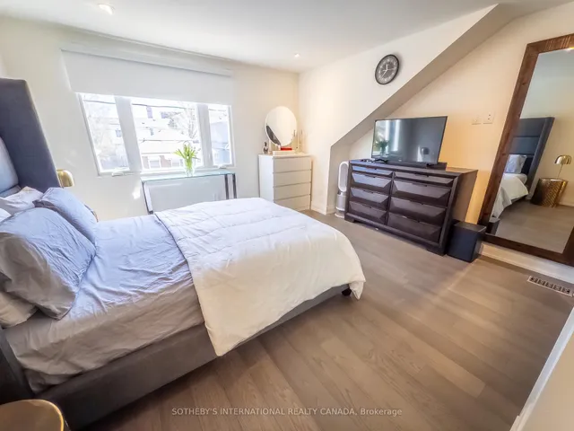 Additional image 17 of 26 Greenwood Ave