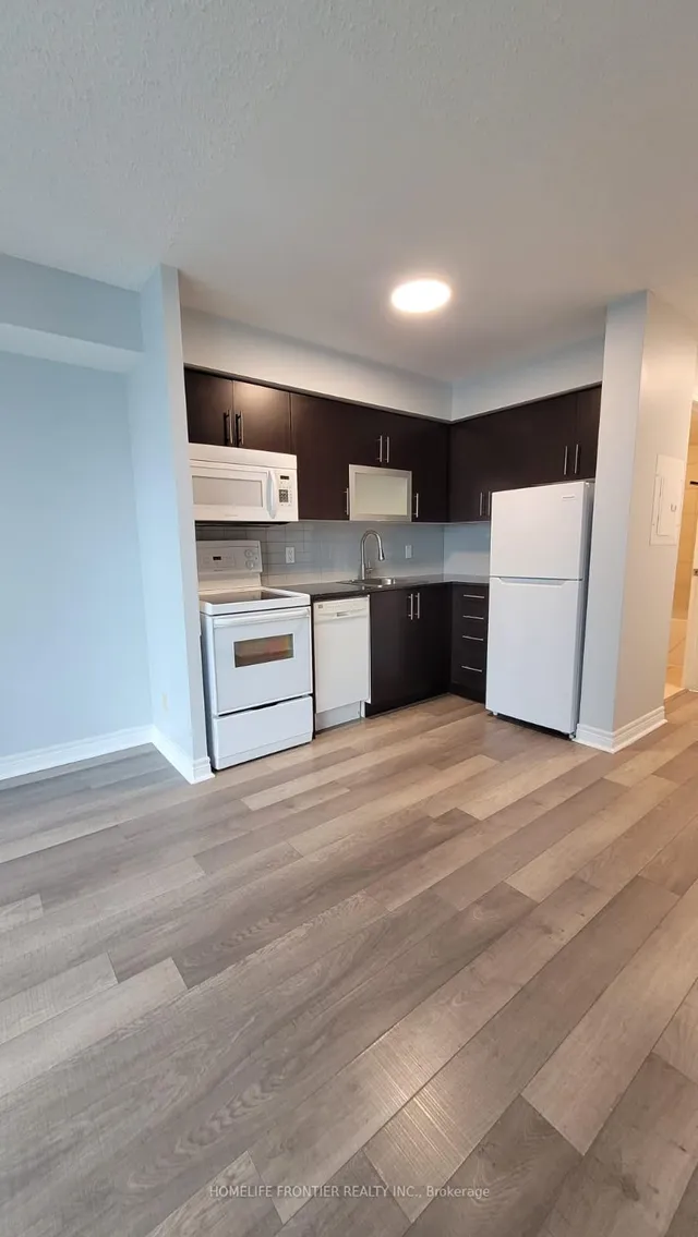 50 Town Centre Crt Unit 1705