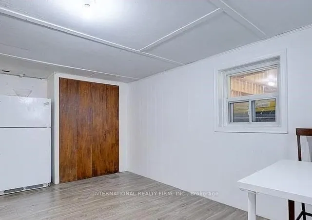 Additional image 16 of 8 Farrell Ave